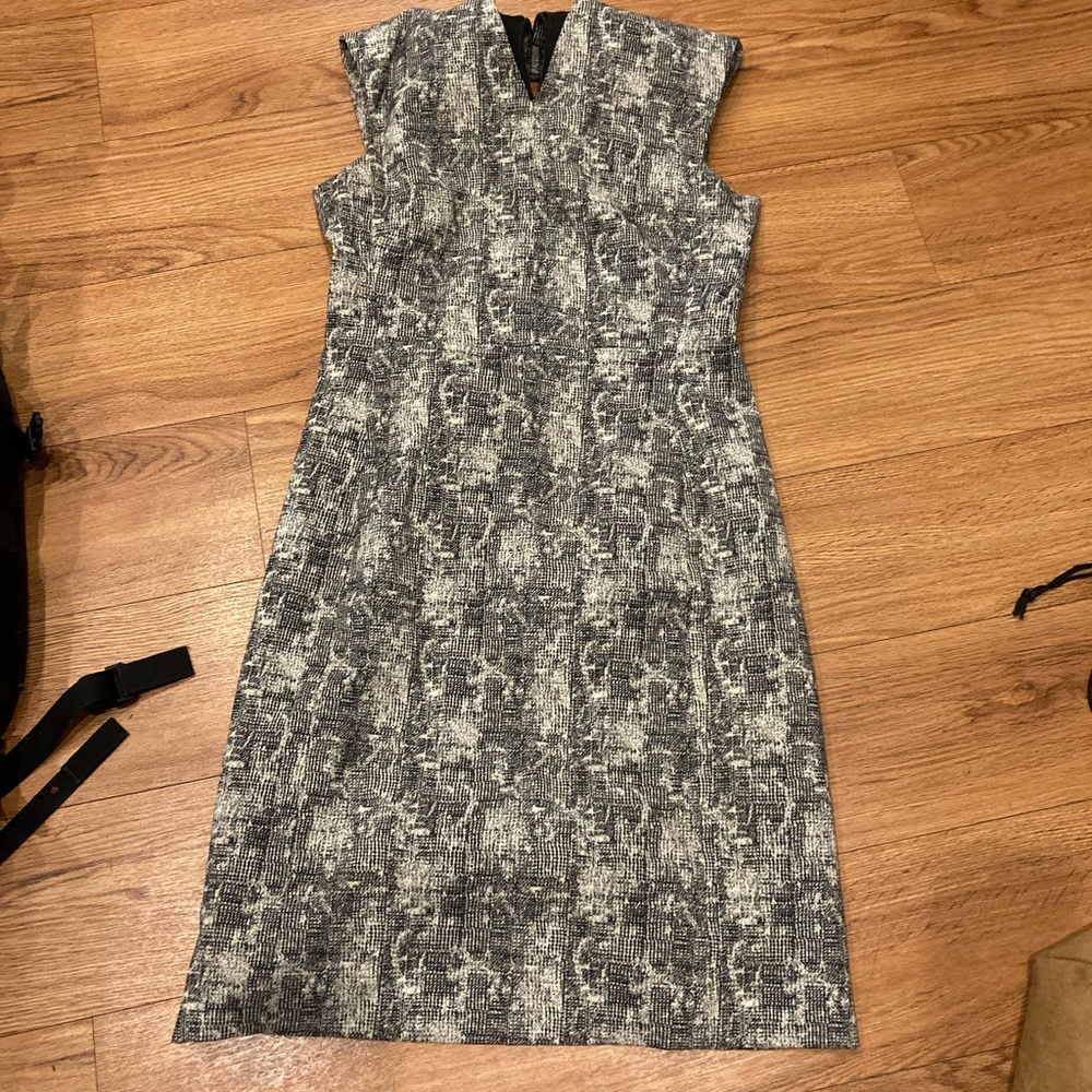 MM LaFleur work dress size 6